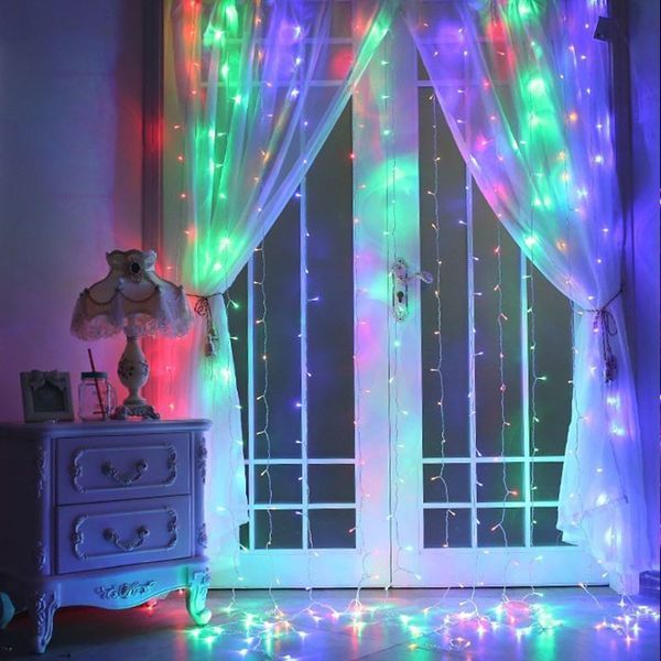 Світлодіодна гірлянда-завіса Xmas 2x2 м, 200 LED, різнокольорова, 220 В, пульт ДК NLCRC20022M фото