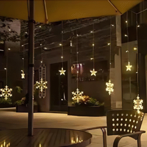 Світлодіодна гірлянда штора сніжинка Niki Light 3 метра завіса сніжинки та зірочки теплий білий